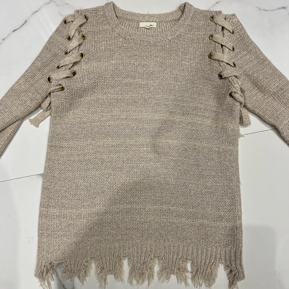 Knit sweater in Beige By jella c. - Picture 5 of 5